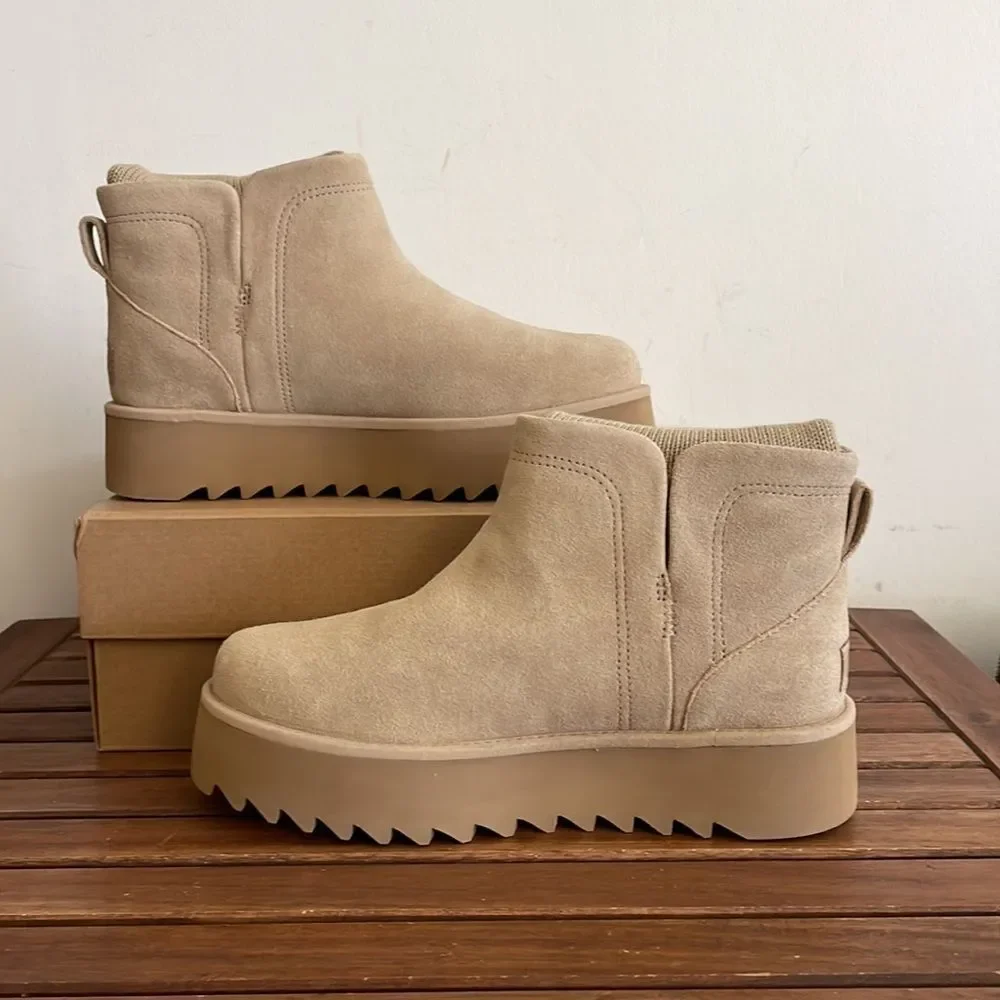 UGG Classic Ultra Mini Sock’D Platform Mustard Seed USA Women Size 10/UK8/EU41